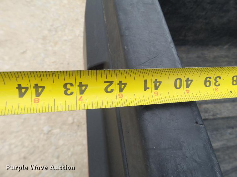 image for item FS9563 2014 Bobcat 3400XL utility vehicle