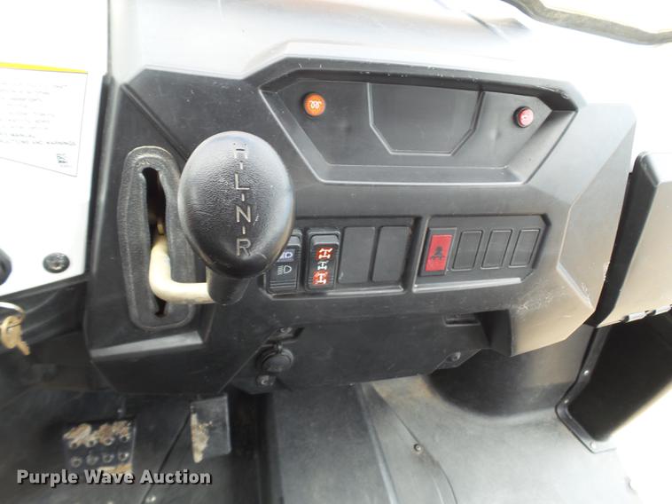 image for item FS9563 2014 Bobcat 3400XL utility vehicle