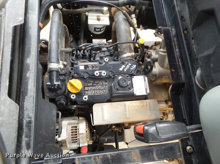 image for item FS9563 2014 Bobcat 3400XL utility vehicle