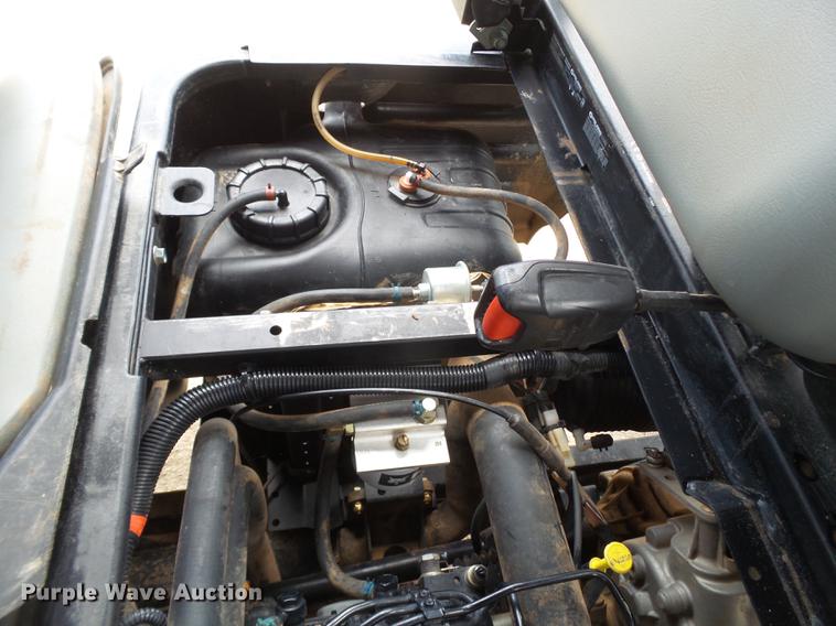 image for item FS9563 2014 Bobcat 3400XL utility vehicle