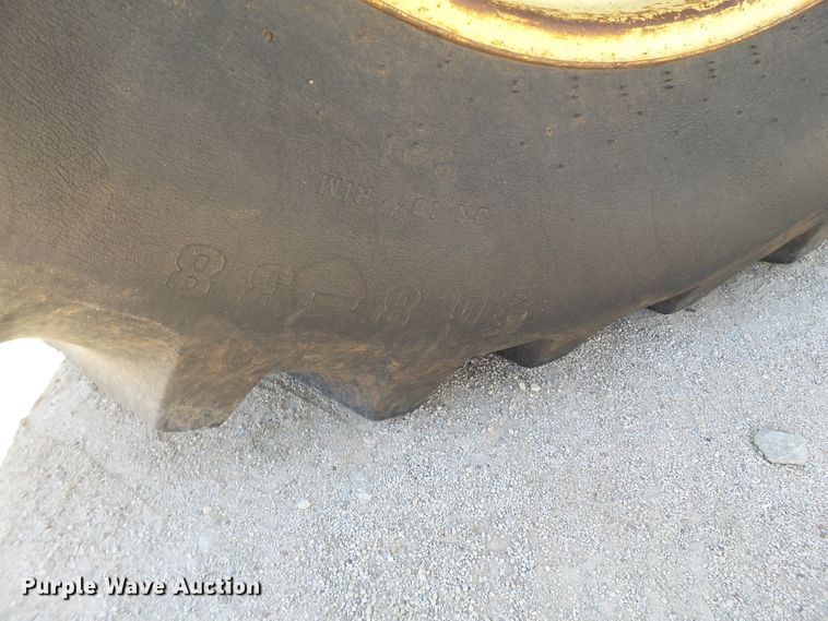 image for item FS9576 1978 John Deere 4440 tractor