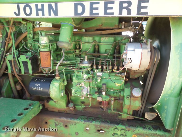 image for item FS9576 1978 John Deere 4440 tractor