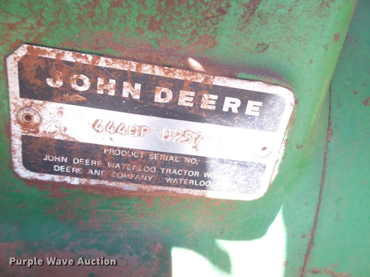 image for item FS9576 1978 John Deere 4440 tractor