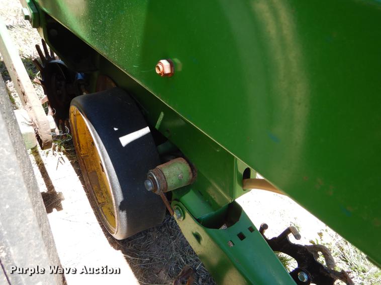 image for item FT9516 John Deere 7000 no-till planter