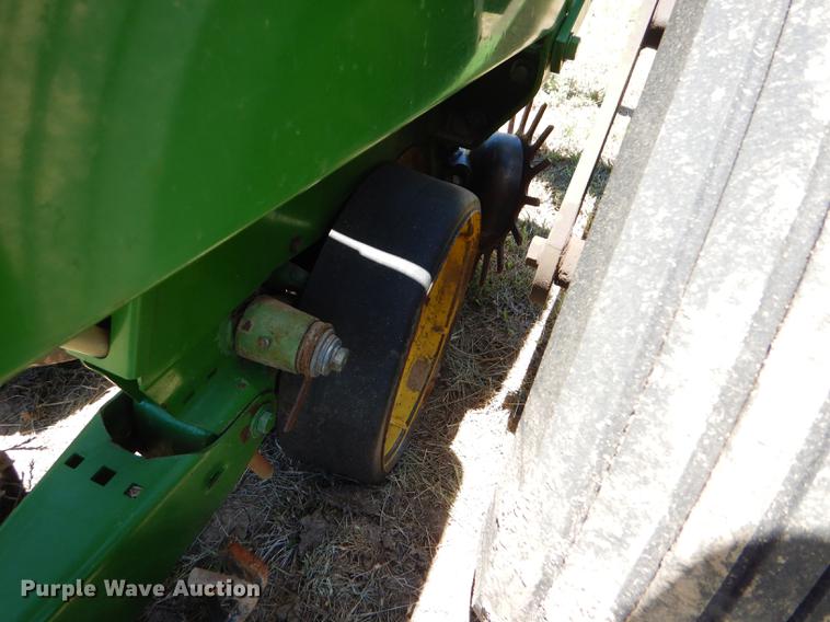 image for item FT9516 John Deere 7000 no-till planter