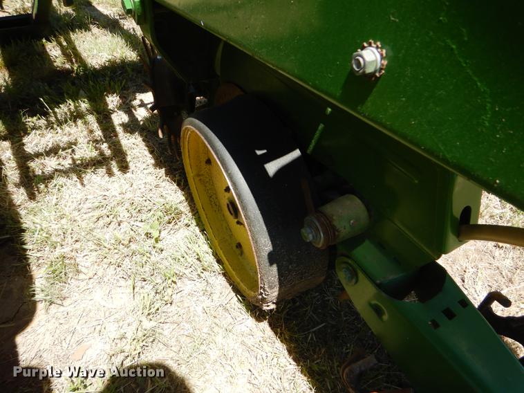 image for item FT9516 John Deere 7000 no-till planter