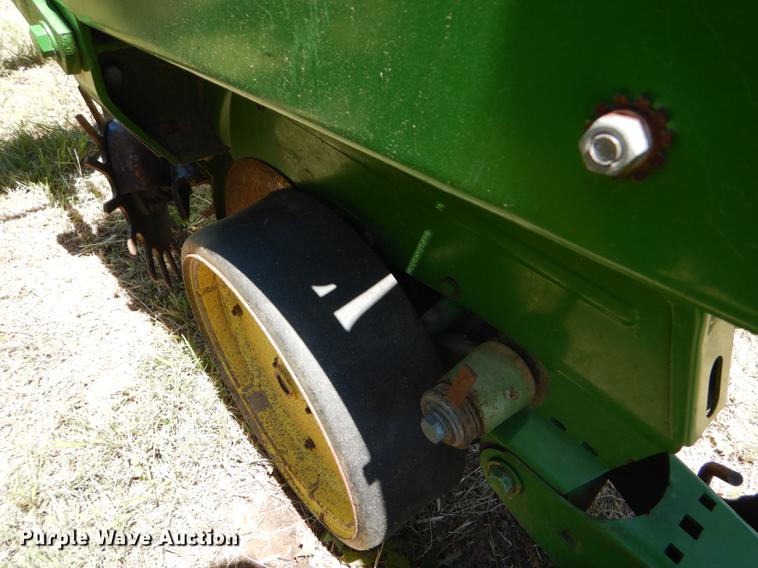 image for item FT9516 John Deere 7000 no-till planter