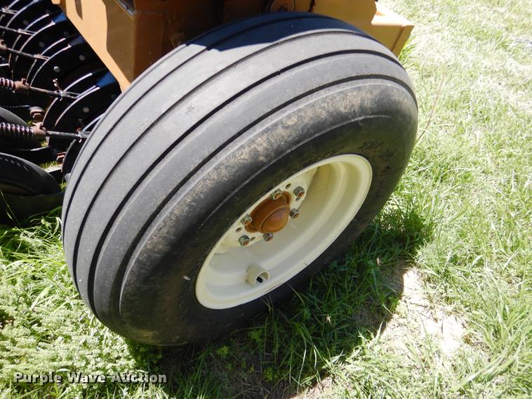 image for item FT9521 2012 Strobel GS20 grain drill