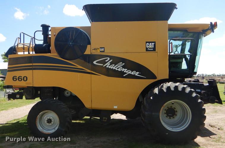 image for item FT9544 2003 Challenger 660 combine