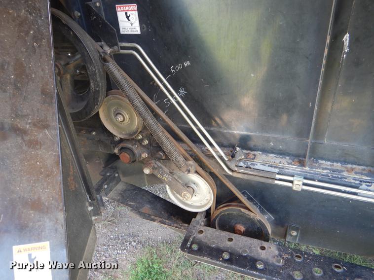 image for item FT9544 2003 Challenger 660 combine