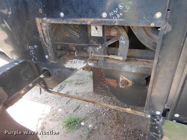 image for item FT9544 2003 Challenger 660 combine