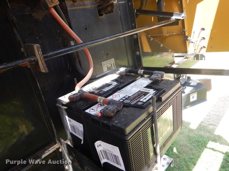 image for item FT9544 2003 Challenger 660 combine