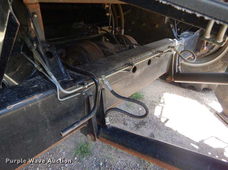 image for item FT9544 2003 Challenger 660 combine