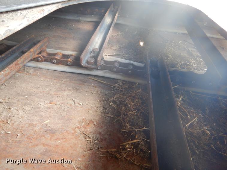 image for item FT9544 2003 Challenger 660 combine