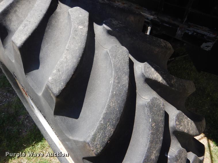 image for item FT9544 2003 Challenger 660 combine