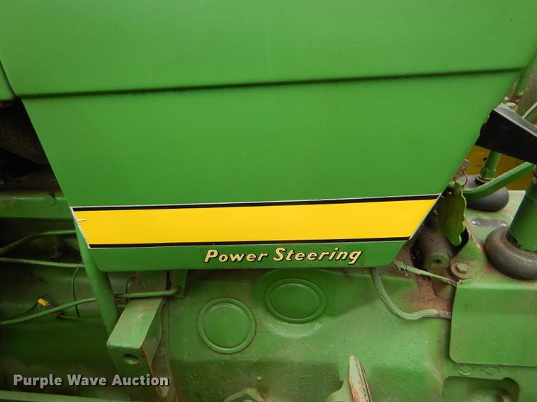 image for item FT9617 1973 John Deere 2030 tractor