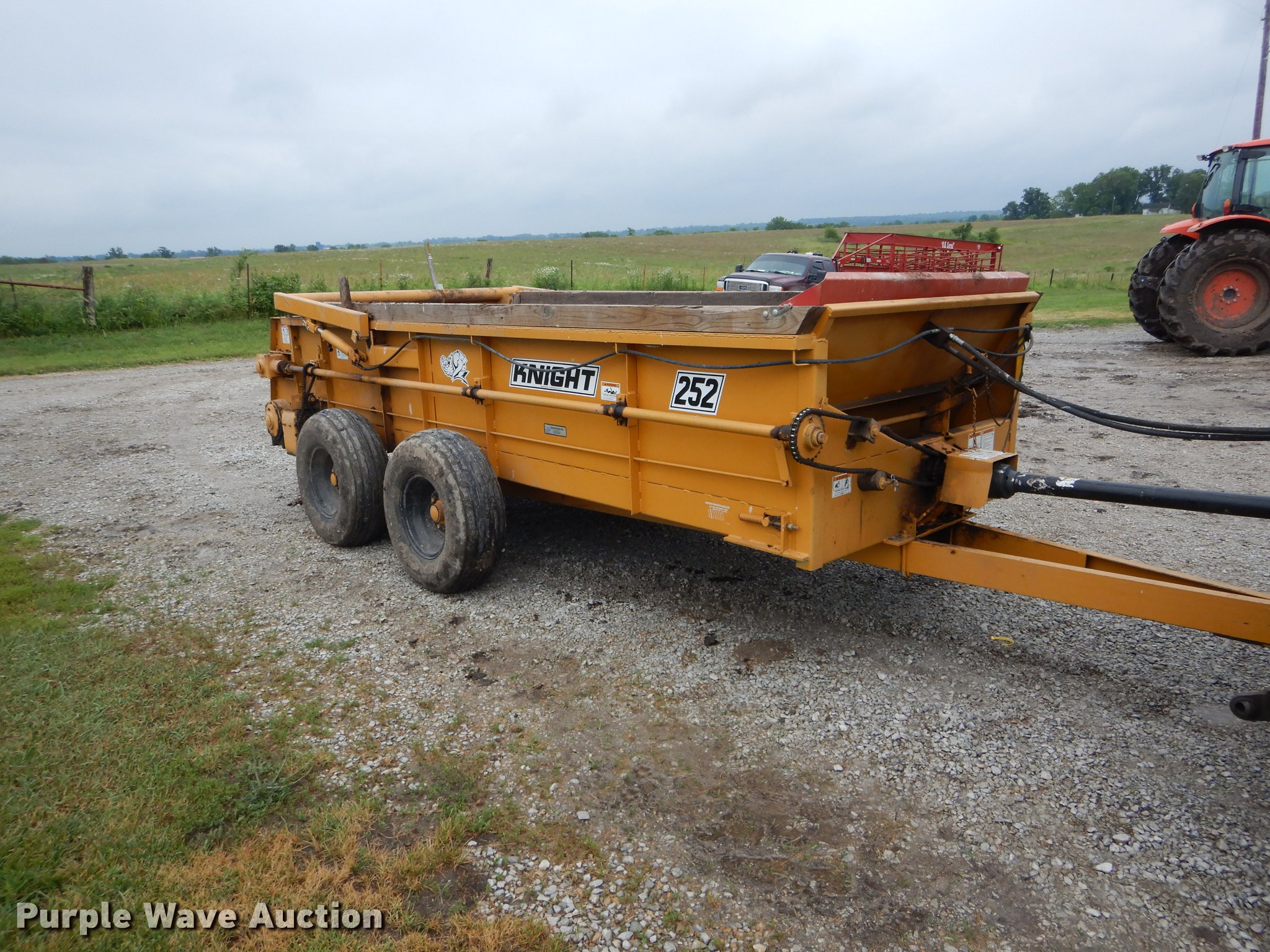 Knight 252 manure spreader in Trenton, MO Item DE8488 sold Purple Wave