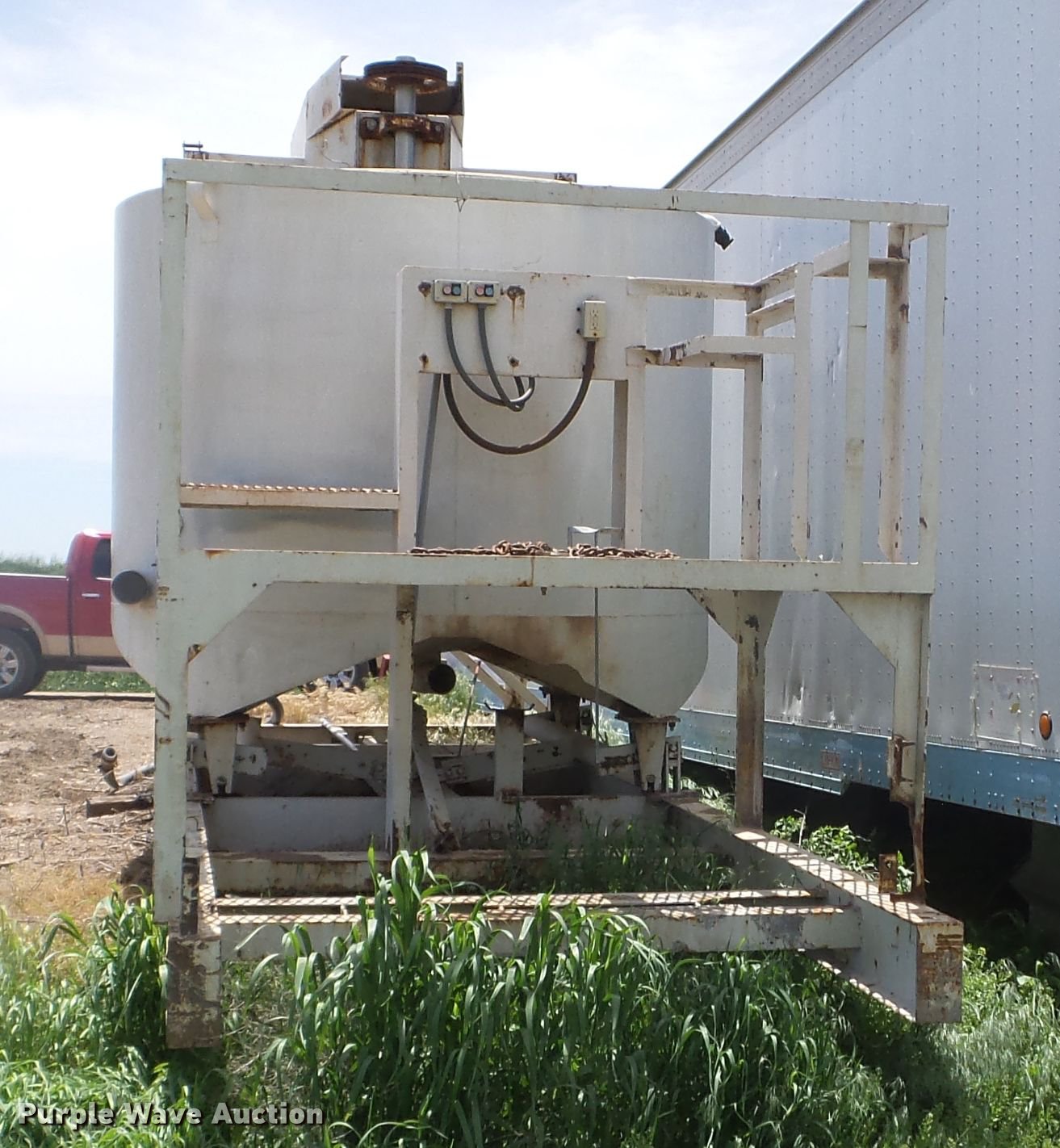 Stainless steel fertilizer blender in Platte, SD Item FM9375 sold