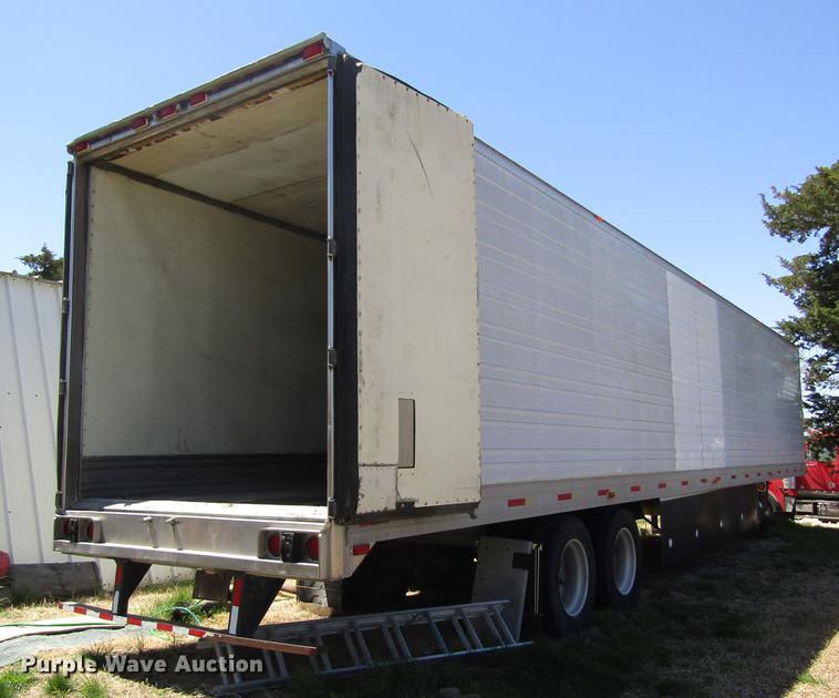 image for item DB4936 2000 Utility refrigerated van trailer