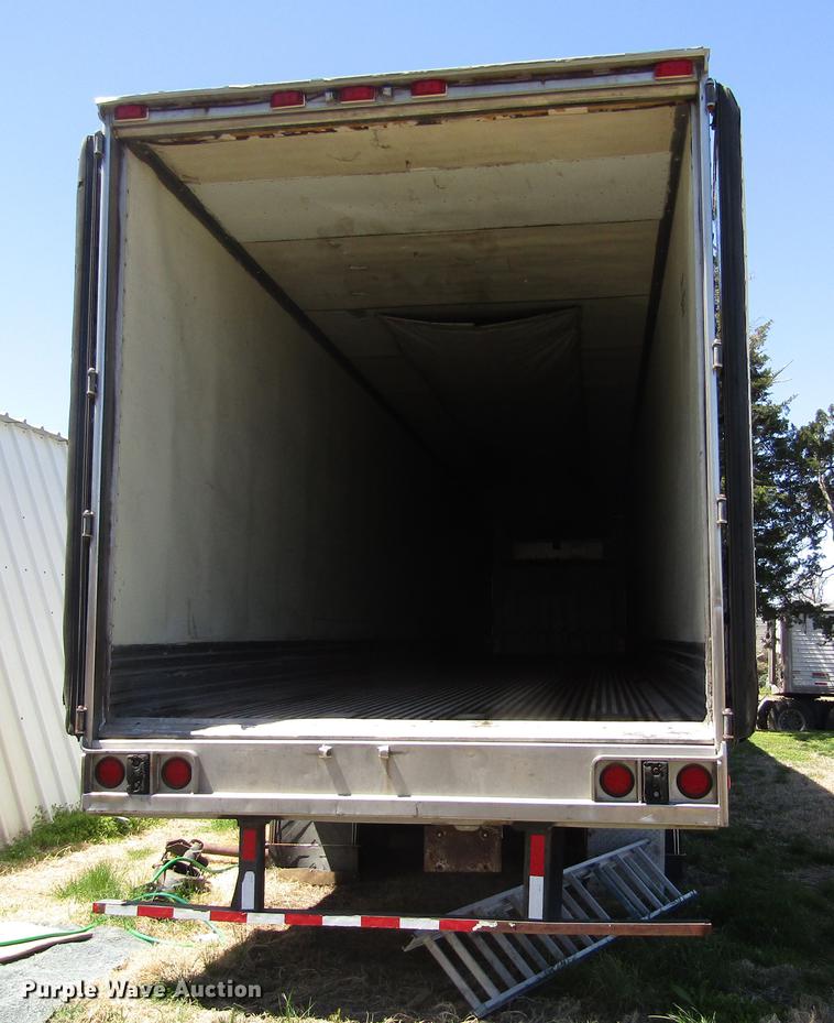 image for item DB4936 2000 Utility refrigerated van trailer