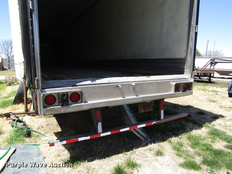 image for item DB4936 2000 Utility refrigerated van trailer