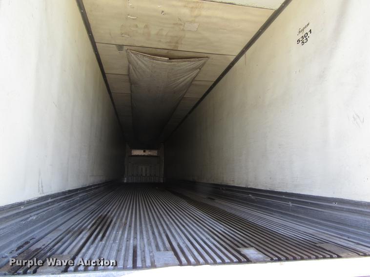 image for item DB4936 2000 Utility refrigerated van trailer