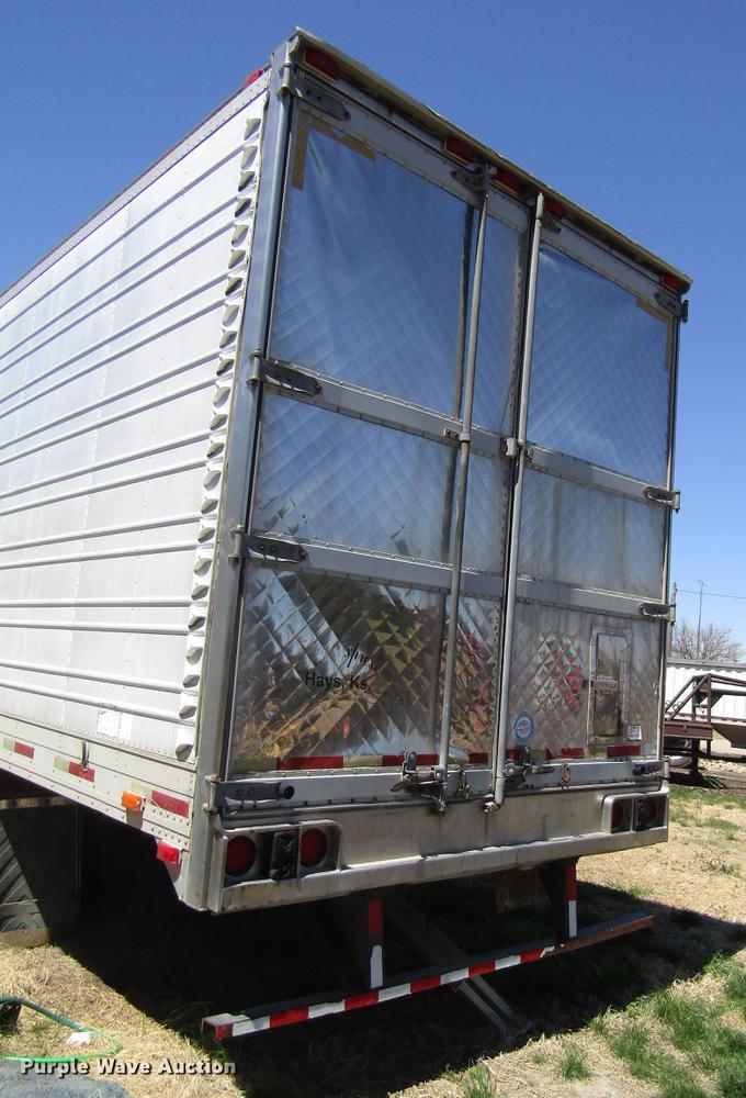 image for item DB4936 2000 Utility refrigerated van trailer