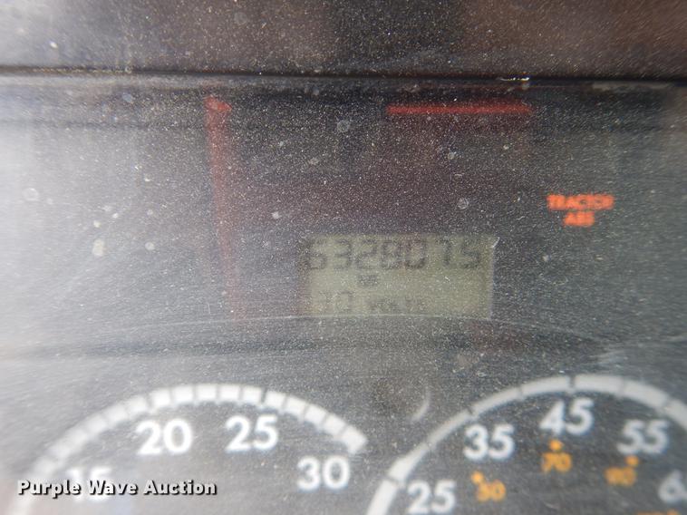 image for item DC4546 2003 Sterling DS-999 semi truck