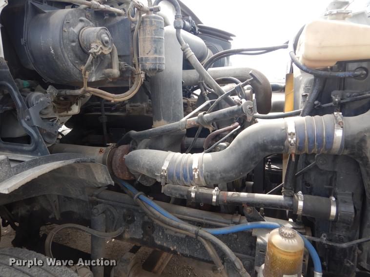 image for item DC4546 2003 Sterling DS-999 semi truck