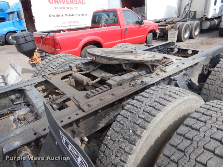 image for item DC4546 2003 Sterling DS-999 semi truck