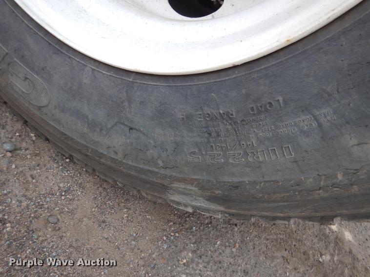 image for item DC4546 2003 Sterling DS-999 semi truck