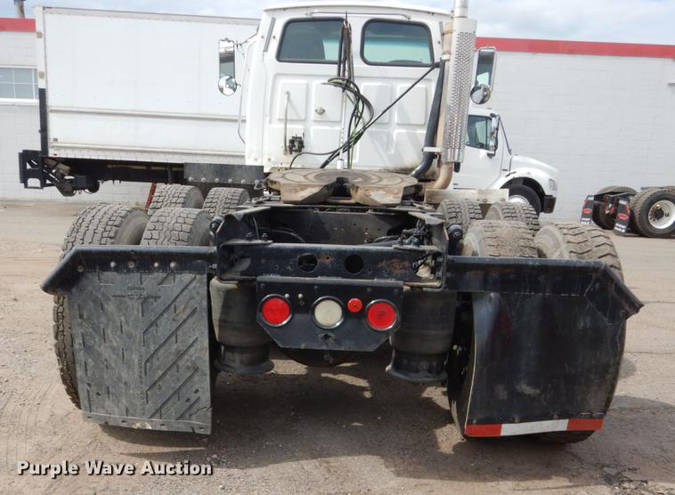 image for item DC4546 2003 Sterling DS-999 semi truck