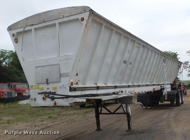 image for item DC4554 2006 Trail King OLB343HV belt trailer