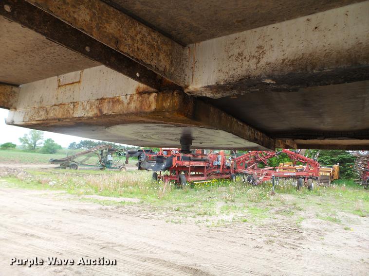 image for item DC4554 2006 Trail King OLB343HV belt trailer