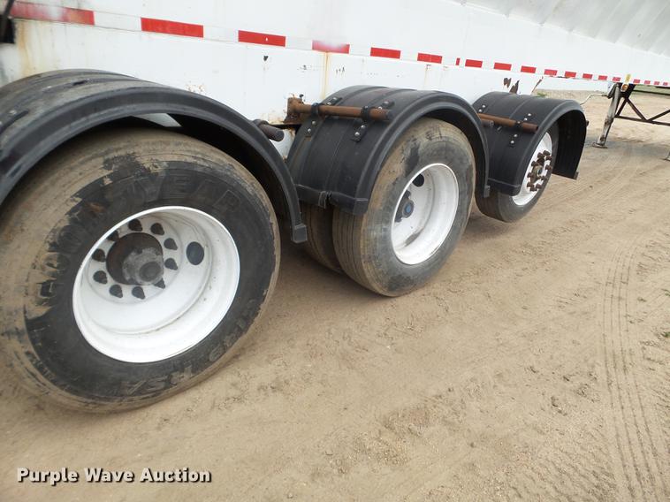 image for item DC4554 2006 Trail King OLB343HV belt trailer