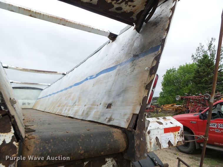 image for item DC4554 2006 Trail King OLB343HV belt trailer