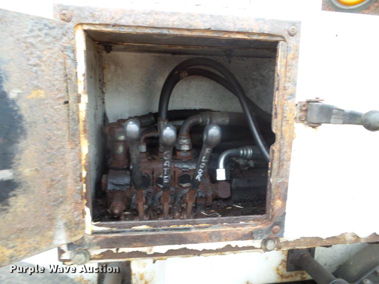 image for item DC4554 2006 Trail King OLB343HV belt trailer