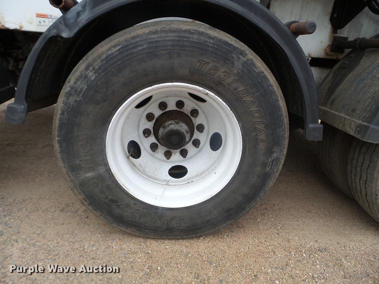 image for item DC4554 2006 Trail King OLB343HV belt trailer