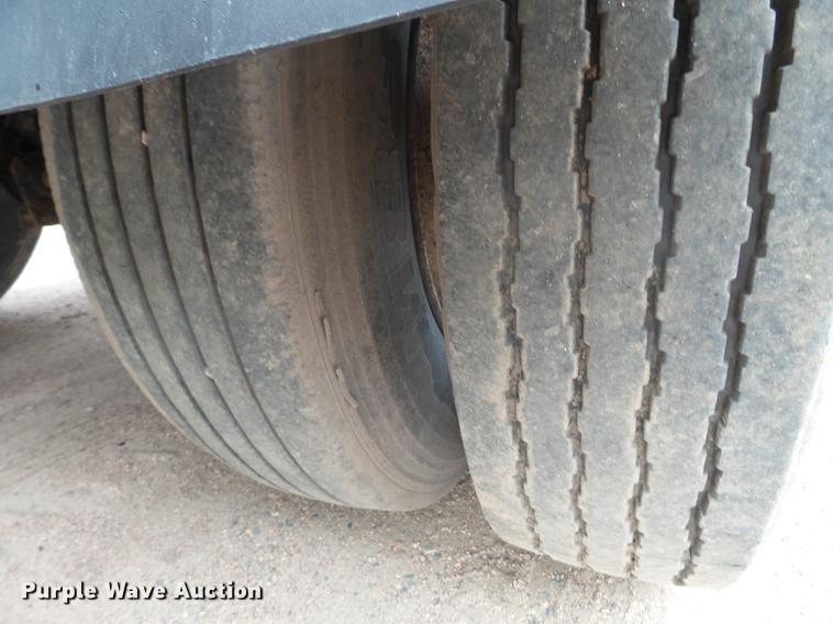 image for item DC4554 2006 Trail King OLB343HV belt trailer