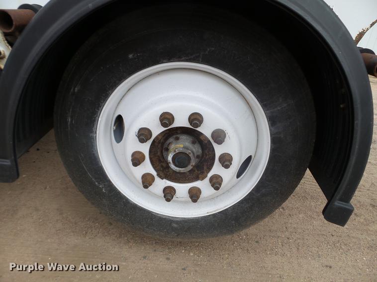 image for item DC4554 2006 Trail King OLB343HV belt trailer