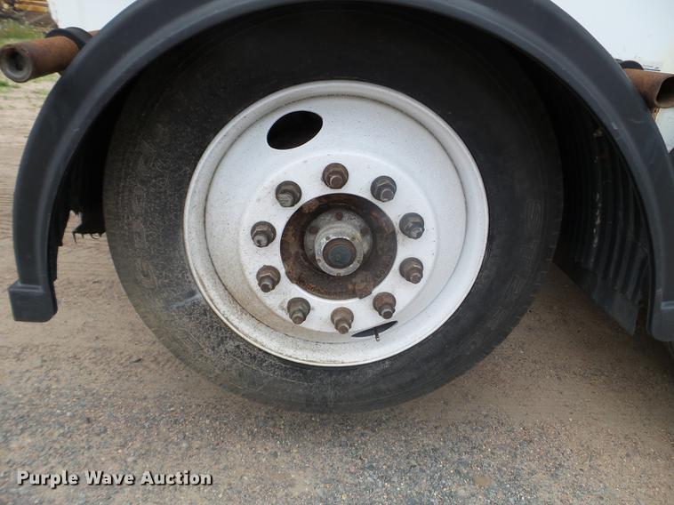 image for item DC4554 2006 Trail King OLB343HV belt trailer