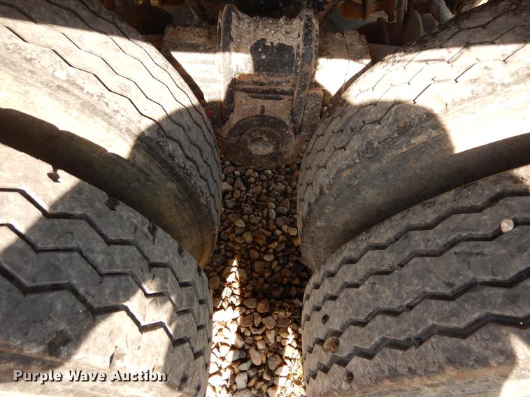 image for item DC8695 1990 Hilbilt end dump trailer