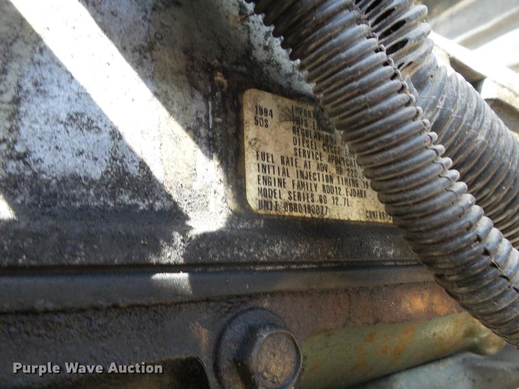 image for item DE7819 1995 White GMC WIA semi truck