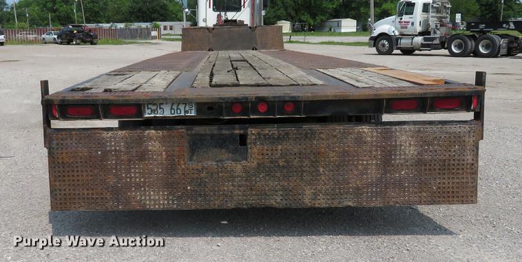 image for item DE8110 1996 Trail-Eze DLX35 tilt deck equipment trailer