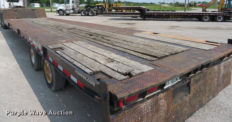 image for item DE8110 1996 Trail-Eze DLX35 tilt deck equipment trailer