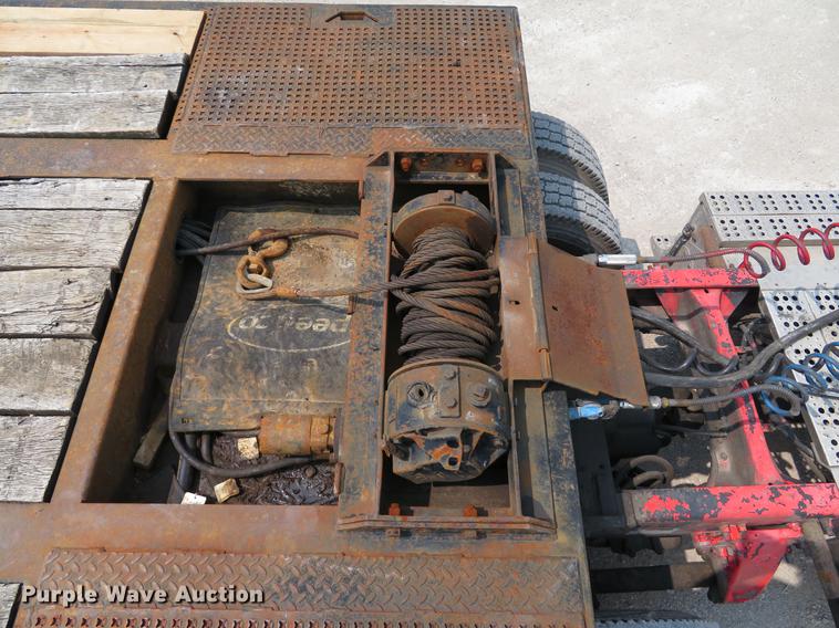 image for item DE8110 1996 Trail-Eze DLX35 tilt deck equipment trailer