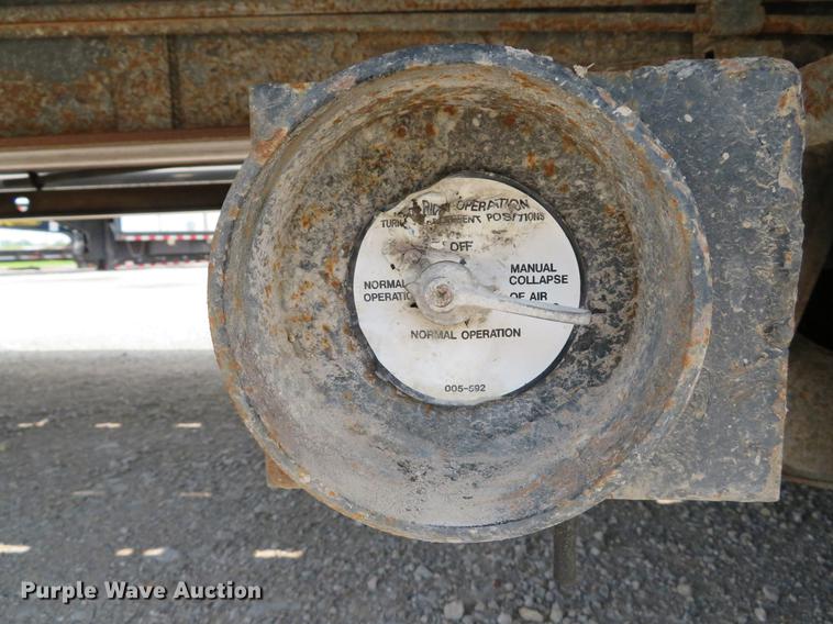 image for item DE8110 1996 Trail-Eze DLX35 tilt deck equipment trailer