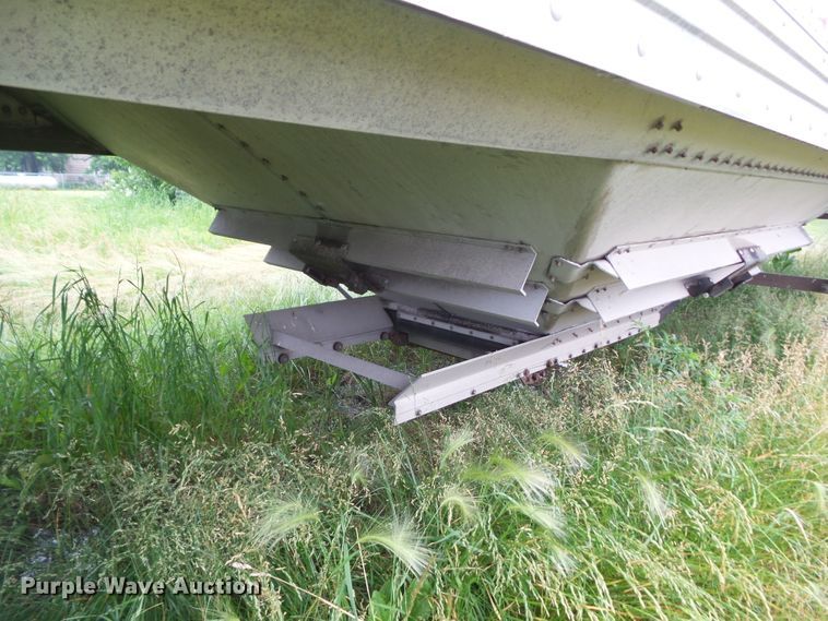 image for item DF0772 2008 Timpte double hopper bottom grain trailer