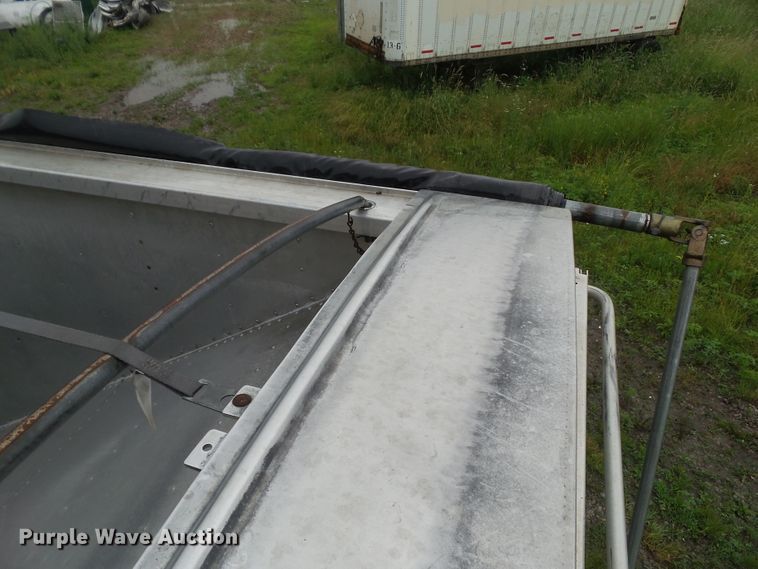 image for item DF0772 2008 Timpte double hopper bottom grain trailer