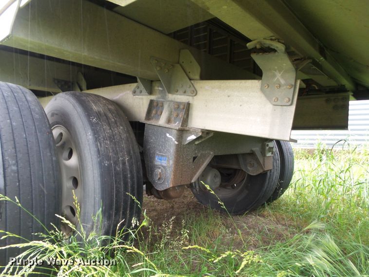 image for item DF0772 2008 Timpte double hopper bottom grain trailer